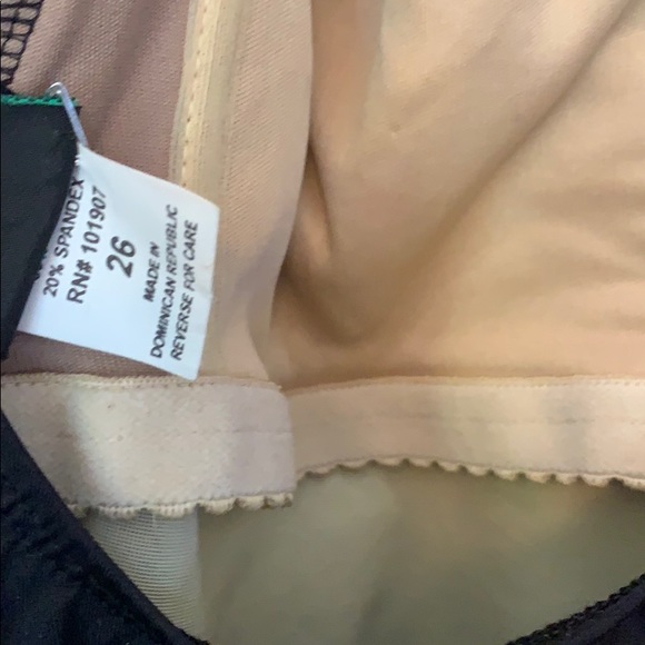 Shore Shapes black one piece swimsuit 26 - Picture 5 of 6